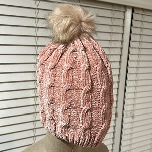 Ruggine Blush Pom Pom Winter Beanie